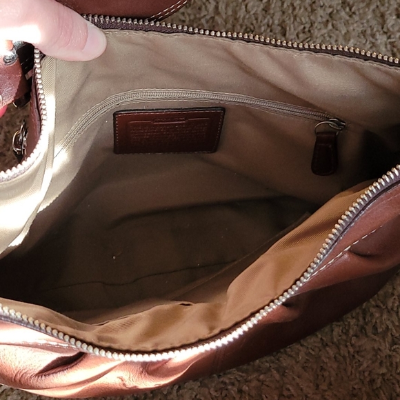 Coach purse - Picture 3 of 3
